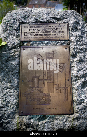 Thomas Newcomen, machine à vapeur atmosphérique,Dartmouth,la rivière Dart, le moteur atmosphérique inventé par Thomas Newcomen en 1712, Banque D'Images