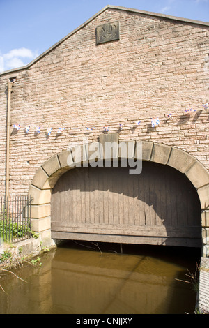 Le quai du Canal à Whaley Bridge dans le Derbyshire Banque D'Images