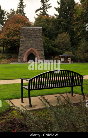 USA (Oregon), Lake Oswego, George Rogers Park, la première fournaise de fer sur la côte ouest Banque D'Images