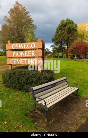 USA (Oregon), Lake Oswego, Oswego Pioneer Cemetery Banque D'Images