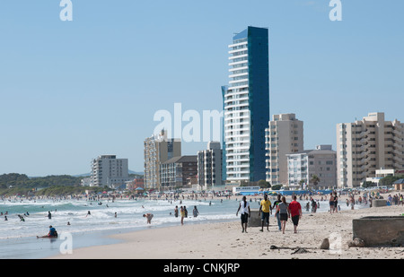 Les vacanciers sur la plage Le Strand Western Cape Afrique du Sud Banque D'Images