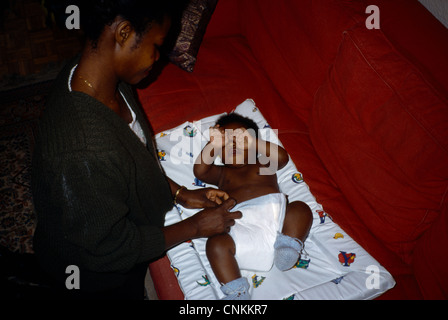 Modification d'une Nappy Nappy Afro Antillais Banque D'Images
