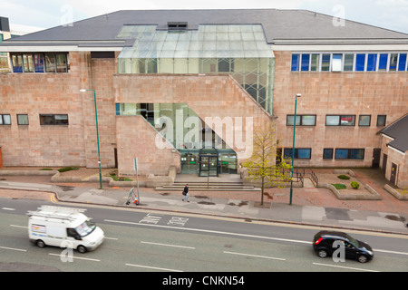 La Cour de comté de Nottingham, le Tribunal de la Couronne, la Haute Cour de Justice, et de la famille centre d'audiences de tribunal, Nottingham, England, UK Banque D'Images