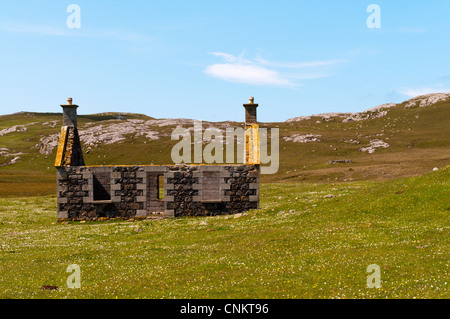 Le village abandonné de Eòrasdail sur l'île de Vatersay dans les Hébrides extérieures. Banque D'Images