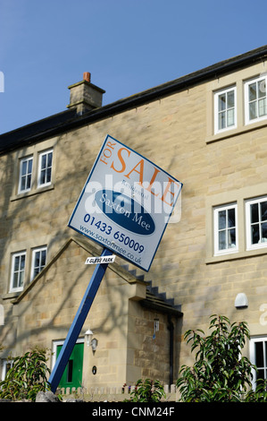 For sale sign chute eyam derbyshire, Angleterre Banque D'Images