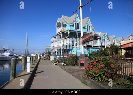 L'architecture victorienne, Oak Bluffs, Massachusetts, Marthas Vineyard, Nouvelle-Angleterre, États-Unis d'Amérique, Amérique du Nord Banque D'Images