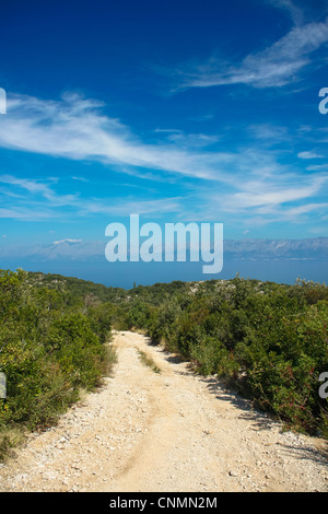 Vue vers le continent de Peljesac (près de Trpanj), Croatie Banque D'Images