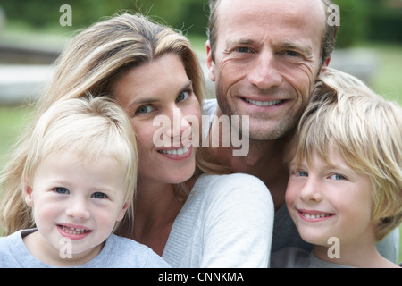 Close up of smiling family Banque D'Images