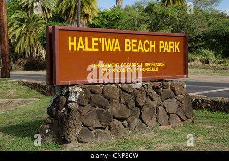 Signe pour Hale'iwa Beach Park sur Oahu, Hawaii Banque D'Images