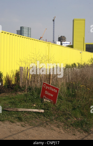 Le site olympique, dans l'Est de Londres, au cours de la construction en préparation pour les Jeux Olympiques de 2012. Banque D'Images