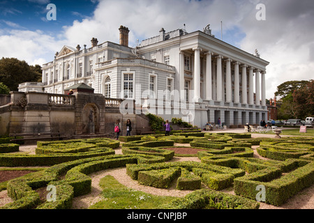 Royaume-uni, Angleterre, Devon, Paignton, Oldway Mansion, ancienne maison de famille Singer, édifice municipal maintenant Banque D'Images