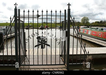 Aston Marina près de Stafford Staffordshire England GB UK 2012 Banque D'Images