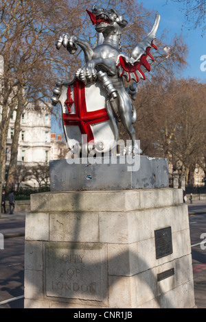 Ville de Londres Angleterre borne frontière Dragon Banque D'Images