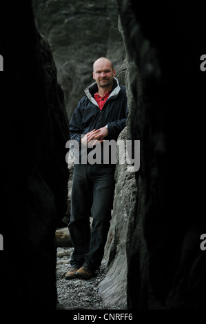 Diffuseur plat, explorateur et biologiste marin, Monty Halls. Banque D'Images