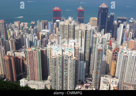 Habitations et sky scrapers, Sheung Wan, Hong Kong vue depuis le Pic Victoria Banque D'Images