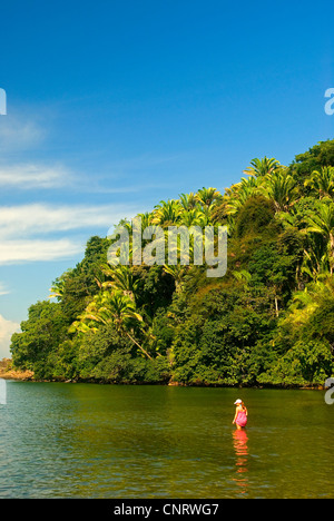 Plage de Punta Sal, Jeanette Kawas National Park. Banque D'Images