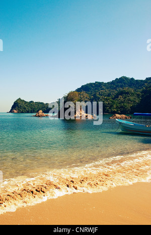 Plage de Punta Sal, Jeanette Kawas National Park. Banque D'Images