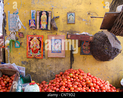 L'Inde, de tomates fraîches au marché intérieur Banque D'Images