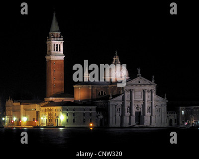 Une vue de Venise l'île de San Giorgio Maggiore de nuit. Banque D'Images