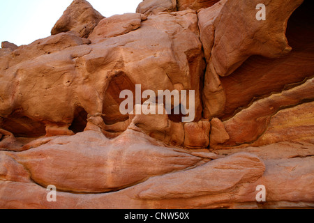 Dans des formations de grès Canyon coloré, l'Egypte, le Sinaï Banque D'Images