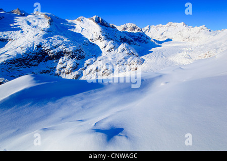 Wannenhoerner und glacier en hiver, Suisse, Valais Banque D'Images