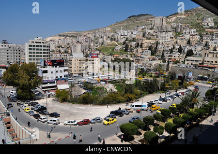 L'Autorité nationale palestinienne, à Naplouse, Cisjordanie, Palestine, Israël, a échoué à deux système de l'état par des colons juifs empiéter Banque D'Images