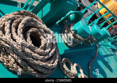 Vieille amarre arrimés à bord d'un cargo Docks Montrose Ecosse UK Banque D'Images