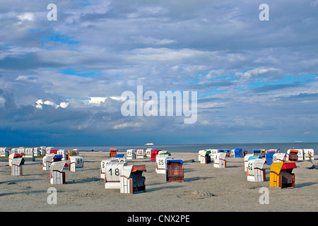 Des paniers de plage sur l'ebach de Schillig, ALLEMAGNE, Basse-Saxe, Frise Banque D'Images