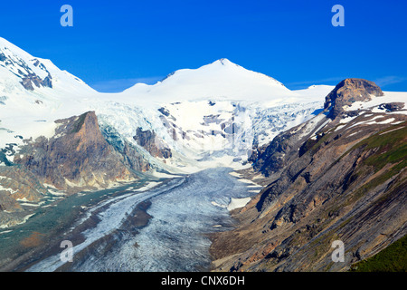 Pasterze glacier (avec 9 km de long le plus grand glacier du pays), en face de Johannisberg (3453 m) à l'Autriche, le Grossglockner, le Parc National du Hohe Tauern Banque D'Images