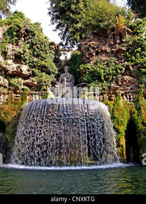 Fontaine ovale,Villa d'Este, Tivoli Banque D'Images