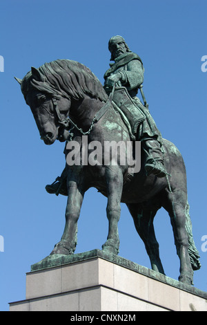 Statue équestre de Jan Zizka de Bohumil Kafka en face du monument national de Vítkov à Prague, République tchèque. Banque D'Images