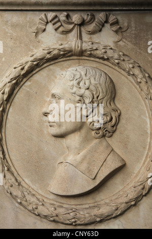 Plaque commémorative au poète romantique anglais John Keats à côté de sa tombe au cimetière protestant de Rome, Italie. Banque D'Images