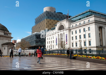 Chemin du centenaire et nouvelle bibliothèque, Birmingham, UK Banque D'Images