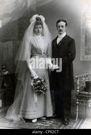 Personnes, couples, épouses et marié, photographie d'Anton Miehler, Traunstein, Bavière, vers 1900, droits additionnels-Clearences-non disponible Banque D'Images