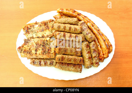 La viande préparée à partir de la grille, prêts à manger Banque D'Images