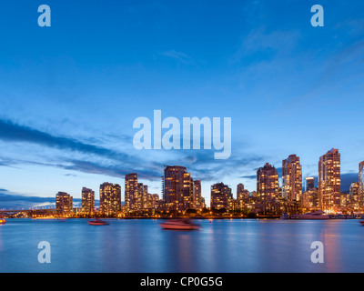 Yaletown, Vancouver skyline de False Creek Banque D'Images