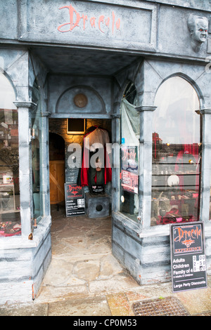 La ville de Whitby, North Yorkshire, UK, England Bram Stoker's Dracula effrayer l'expérience fest Banque D'Images