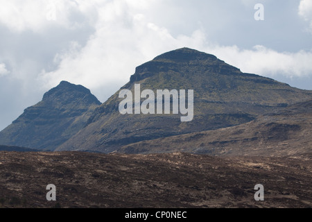 Le Hallival Trallval Cuillin Rhum, Askival, Ainshaval Isle de rhum Petites Îles Ecosse Banque D'Images