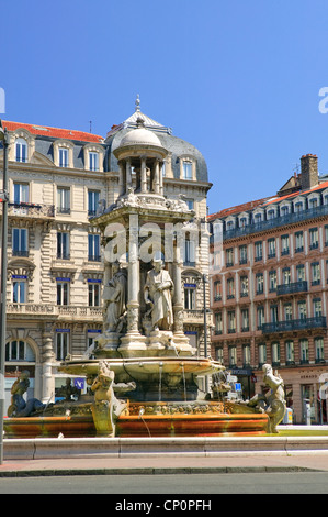 Fountaine de Gaspard Andre Place des Jacobins lyon rhone Rhone Alpes France Banque D'Images