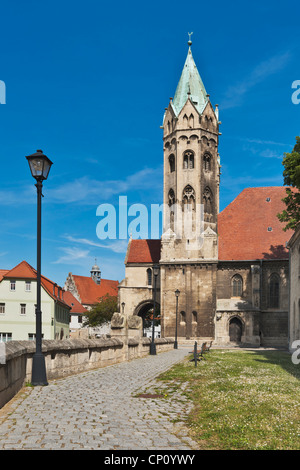 L'église de la Vierge Marie est une basilique à trois nefs de style roman, Freyburg, Sachsen-Anhalt, Allemagne, Europe Banque D'Images