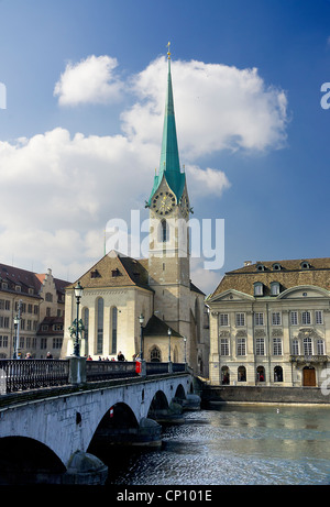 Église Fraumunster, rivière Limmat, pont, Zurich, Suisse Banque D'Images