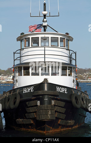 Un remorqueur nommé espoir amarré à Newport, Rhode Island, USA Banque D'Images