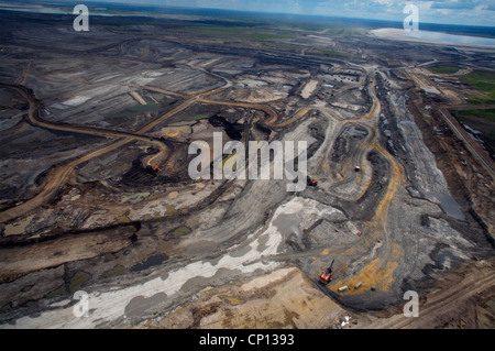 Mine de sables bitumineux de Suncor, sables bitumineux de l'Athabasca, Fort McMurray, Alberta, Canada. © Paul Miles Banque D'Images