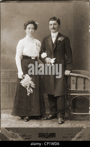 Personnes, mariage, couple de mariage, carte de cabinet, Pokorny, Vienne, Autriche, 1911, droits additionnels-Clearences-non disponible Banque D'Images