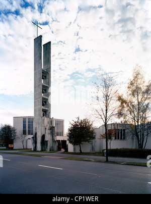 Heilig Geist-Kirche suis Klieversberg, Wolfsburg, 1958 - 1962. De l'extérieur. Alvar Aalto Banque D'Images