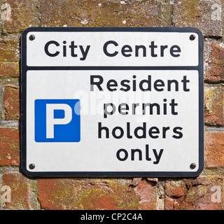 Uniquement aux titulaires de permis de stationnement du centre-ville Parking Sign Banque D'Images