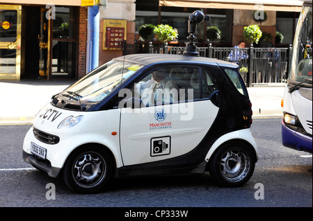 Une voiture Smart CCTV à Manchester, au Royaume-Uni. Banque D'Images