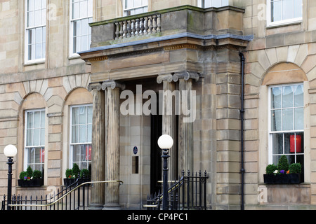 Blythswood Square entrée de l'hôtel située dans l'ancien bâtiment du Royal Scottish automobile Club, Blythswood Square, centre-ville de Glasgow, Écosse, Royaume-Uni Banque D'Images