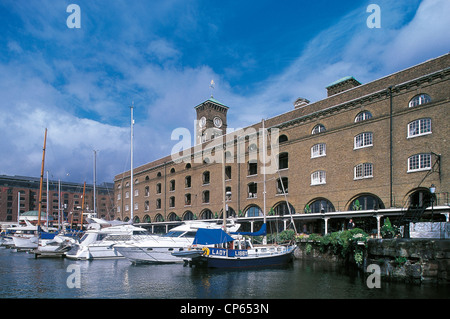 Royaume Uni - Angleterre - Londres. St Katharine Dock. Banque D'Images