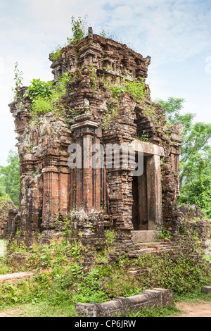 Un bâtiment historique à My Son, province de Quang Nam, Vietnam Banque D'Images